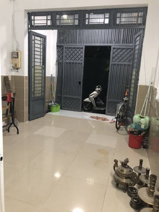 Nhà Gò vấp, Phường 11  hiện còn nhỉnh 5 tỷ ( chủ cần bán nhanh))